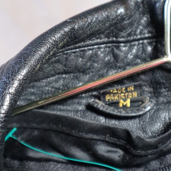 Black Fringe Leather Jacket - Picture 4 of 7